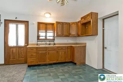 55 Dewey Street, Roseto Boro, PA 18013 - Photo 17