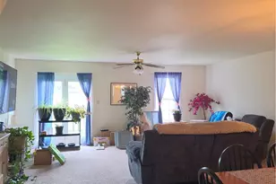348 Moty Dr, Alburtis Boro, PA 18011 - Photo 3
