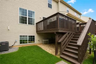 4461 Elmwood Dr, Lower Nazareth Twp, PA 18064 - Photo 9