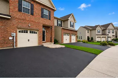 4461 Elmwood Drive, Lower Nazareth Twp, PA 18064 - Photo 3