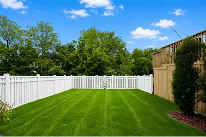 4461 Elmwood Drive, Lower Nazareth Twp, PA 18064 - Photo 11