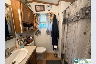 8220 Airport Road, East Allen Township, PA 18067 - Photo 11