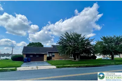 1830 Laubach Avenue, Northampton Boro, PA 18067 - Photo 3