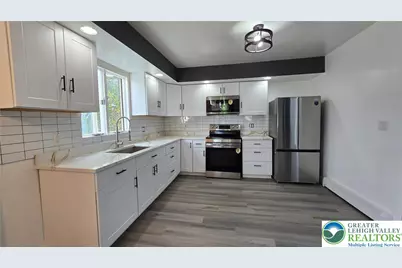 330 4th Street, Olyphant, PA 18447 - Photo 5