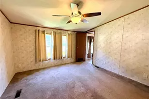 255 Angel Dr, West Penn Twp, PA 17960 - Photo 33