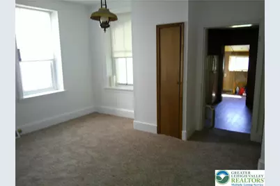 910 W Broad, Quakertown, PA 18951 - Photo 13
