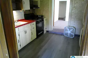 910 W Broad, Quakertown Boro, PA 18951 - Photo 3
