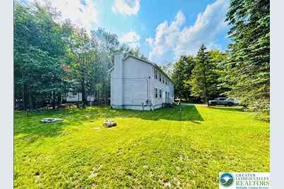 1226 Country Place Drive, Coolbaugh Twp, PA 18466 - Photo 3