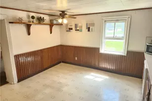 1464 S Krocks Rd, Lower Macungie Township, PA 18106 - Photo 5