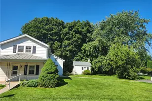 1464 S Krocks Rd, Lower Macungie Township, PA 18106 - Photo 1