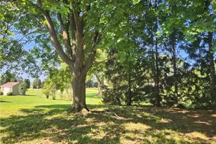 1464 S Krocks Rd, Lower Macungie Township, PA 18106 - Photo 13