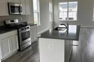 4930 Brookside Ct, Upper Saucon Township, PA 18036 - Photo 7