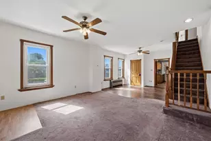 19 S 15th St, Catasauqua Boro, PA 18032 - Photo 7