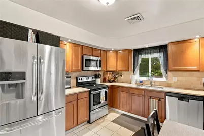 3135 South Drive, South Whitehall Township, PA 18103 - Photo 17