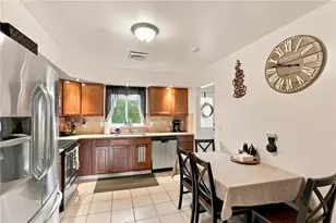 3135 South Dr, South Whitehall Township, PA 18103 - Photo 19