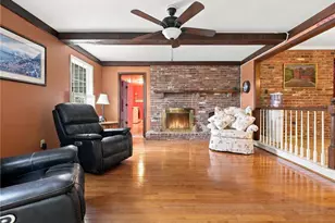 4454 Farm Dr, South Whitehall Township, PA 18104 - Photo 35