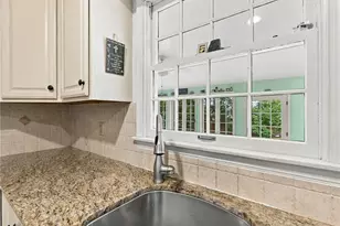 4454 Farm Dr, South Whitehall Township, PA 18104 - Photo 5