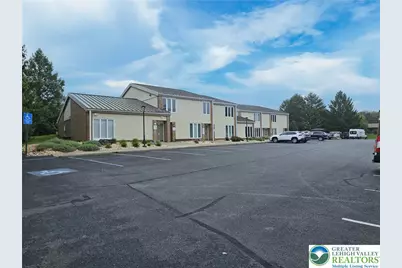 3201 Highfield Drive #L, Bethlehem Township, PA 18020 - Photo 3