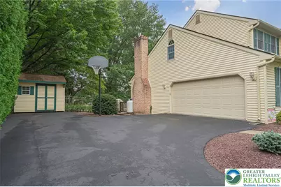 1125 Jaime Circle, Lower Macungie Township, PA 18106 - Photo 3