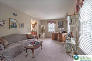 1125 Jaime Cir, Lower Macungie Township, PA 18106 - Photo 5