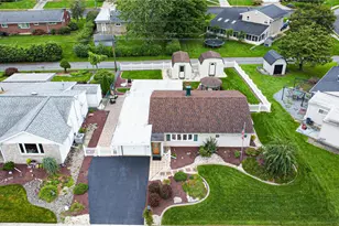 50 Magna Dr, Coplay Boro, PA 18037 - Photo 3