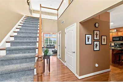 2506 Ludwig Court, Lower Macungie Township, PA 18062 - Photo 3