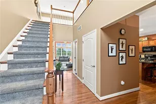 2506 Ludwig Ct, Lower Macungie Township, PA 18062 - Photo 3