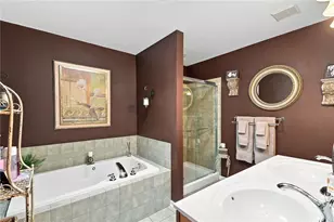 2506 Ludwig Ct, Lower Macungie Township, PA 18062 - Photo 41