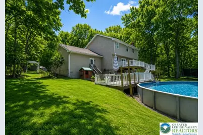303 E Mountain Top Road, Summit Hill, PA 18250 - Photo 3