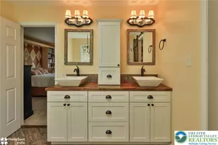 4010 Crest View Dr, Stroudsburg, PA 18360 - Photo 43