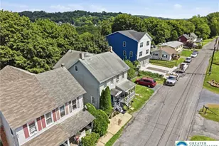 439 S Walnut St, Slatington Boro, PA 18080 - Photo 9