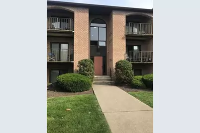 885 Cold Spring Road #5, Lower Macungie Township, PA 18103 - Photo 1