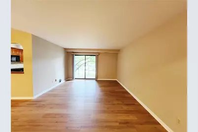885 Cold Spring Road #5, Lower Macungie Township, PA 18103 - Photo 5