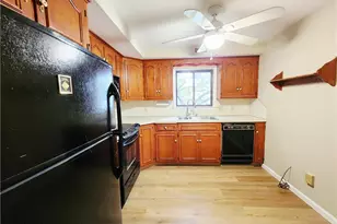 885 Cold Spring Rd, Lower Macungie Township, PA 18103 - Photo 11