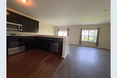 948 King Way, Upper Macungie Township, PA 18031 - Photo 3