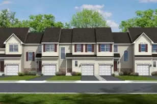948 King Way, Upper Macungie Township, PA 18031 - Photo 1
