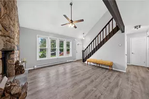 1894 Pinecrest Ct, Coolbaugh Twp, PA 18466 - Photo 17
