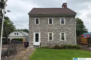 1037 N 6th Ext St, Whitehall Township, PA 18052 - Photo 1