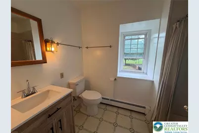 1037 N 6th Ext Street, Whitehall Township, PA 18052 - Photo 15