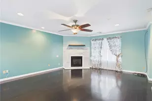 905 Cornwallis Dr, Forks Twp, PA 18040 - Photo 17