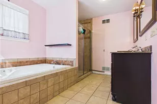 905 Cornwallis Dr, Forks Twp, PA 18040 - Photo 23