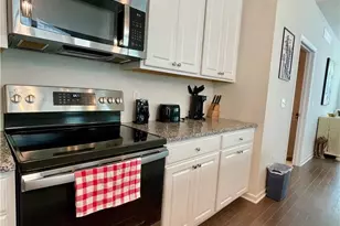 4147 Bluesky Pl, Emmaus Boro, PA 18049 - Photo 71
