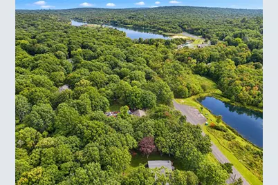 281 N Shore Drive, Tunkhannock Twp, PA 18210 - Photo 9