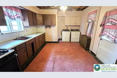 735 Front Street, Catasauqua Boro, PA 18032 - Photo 35