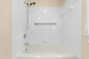 5747 Whitemarsh Dr, Lower Macungie Township, PA 18062 - Photo 17