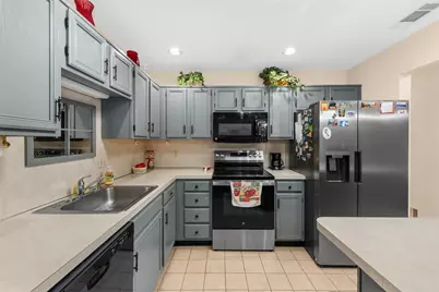 5747 Whitemarsh Drive, Lower Macungie Township, PA 18062 - Photo 7