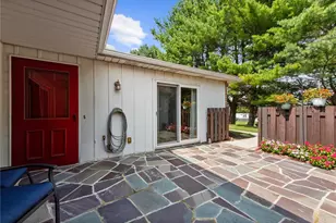 5747 Whitemarsh Dr, Lower Macungie Township, PA 18062 - Photo 9