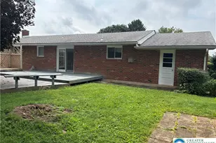 7394 Hillcrest Dr, Macungie Boro, PA 18062 - Photo 3