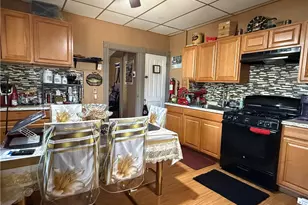 139 S 9th St, Easton, PA 18042 - Photo 7