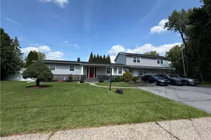 1704 Pennsylvania Ave, Bethlehem City, PA 18018 - Photo 1